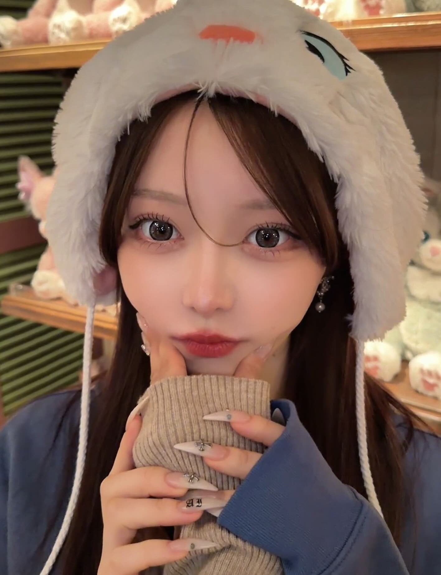 【キャバ嬢が選ぶカラオケでモテる曲】aiko・あいみょん・いきものがかり・宇多田ヒカル…鉄板ラブソング「好きな人の前で歌えばキュンキュン」「一途な女の子目線」