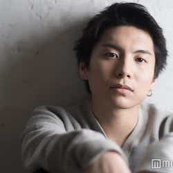 モデルプレス - 宮崎秋人を突き動かす、「新しい世界への欲」「唯一無二のライバル」「叶えたい夢」 モデルプレスインタビュー
