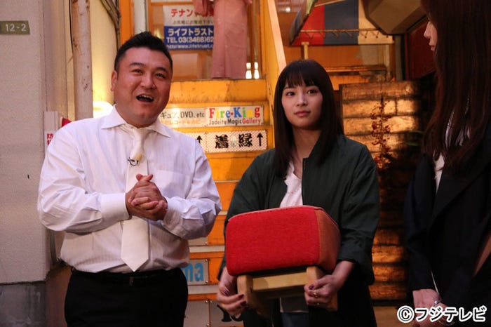 山崎弘也、広瀬すず、観月ありさ(C)フジテレビ