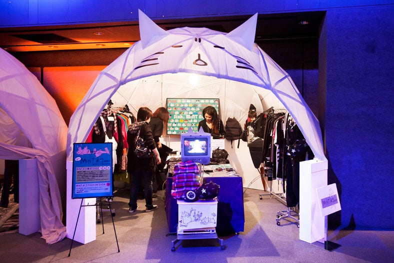 「ラフォーレファッションウィーク'11」より