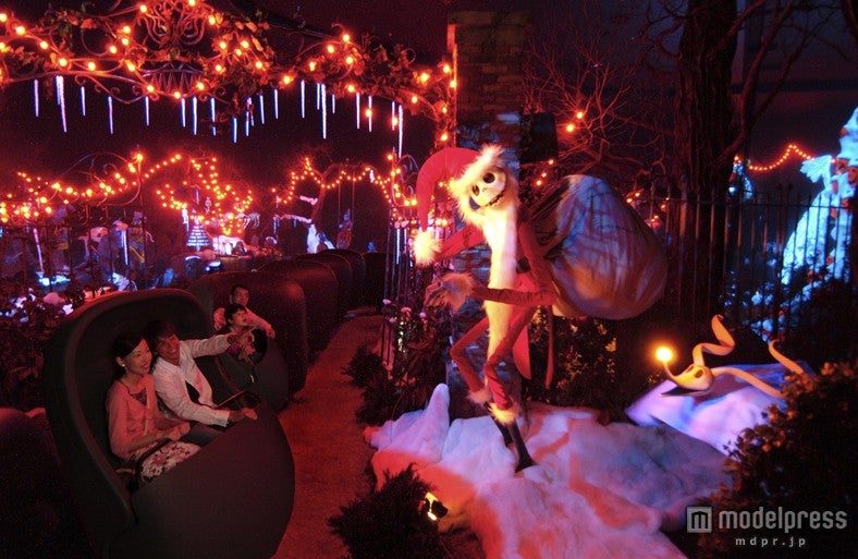 ホーンテッドマンション“ホリデーナイトメアー”（C）Disney