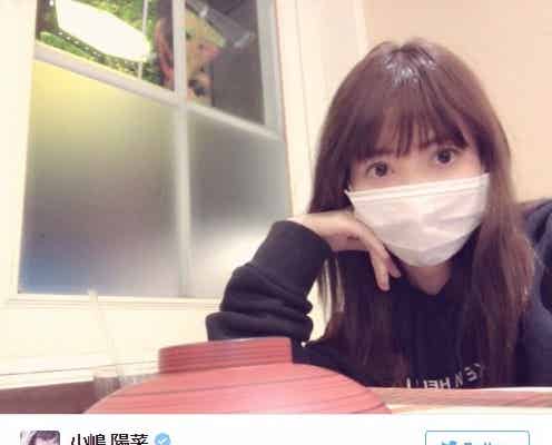 ビジネスモードなこじはる マスク姿で深夜「青デニ」ギャップが話題