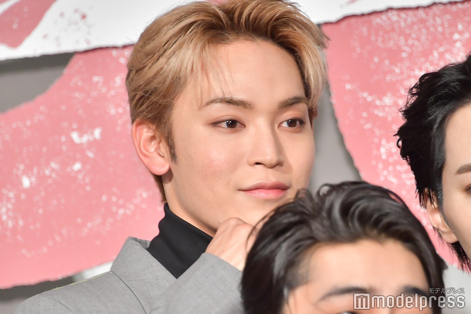 與那城奨（C）モデルプレス