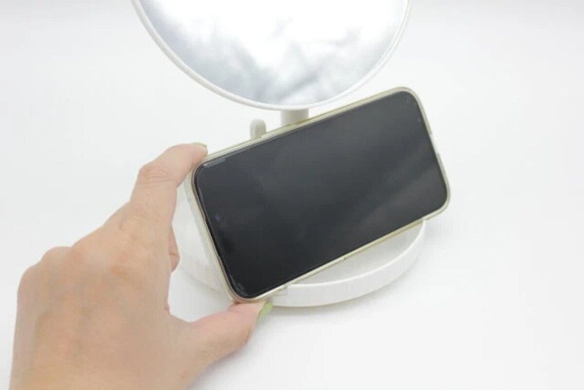 ダイソー スタンドミラー(くま) スマホスタンド ダイソー スタンドミラー(くま) スマホスタンド