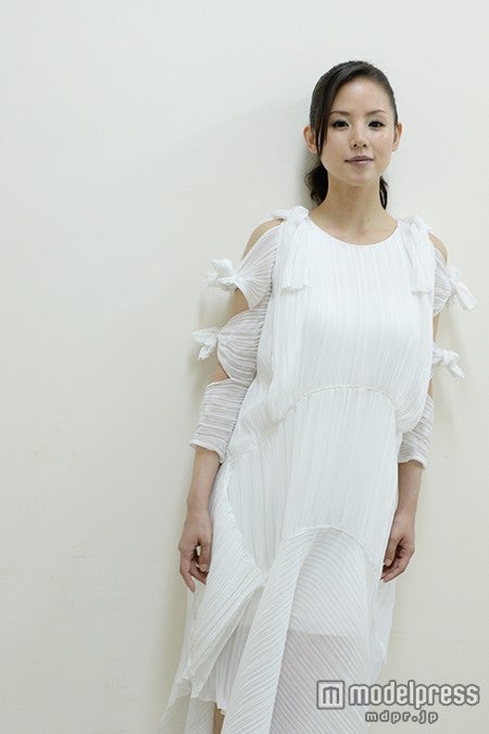 小西真奈美の小顔キープは「顔のみで考えない」ということ