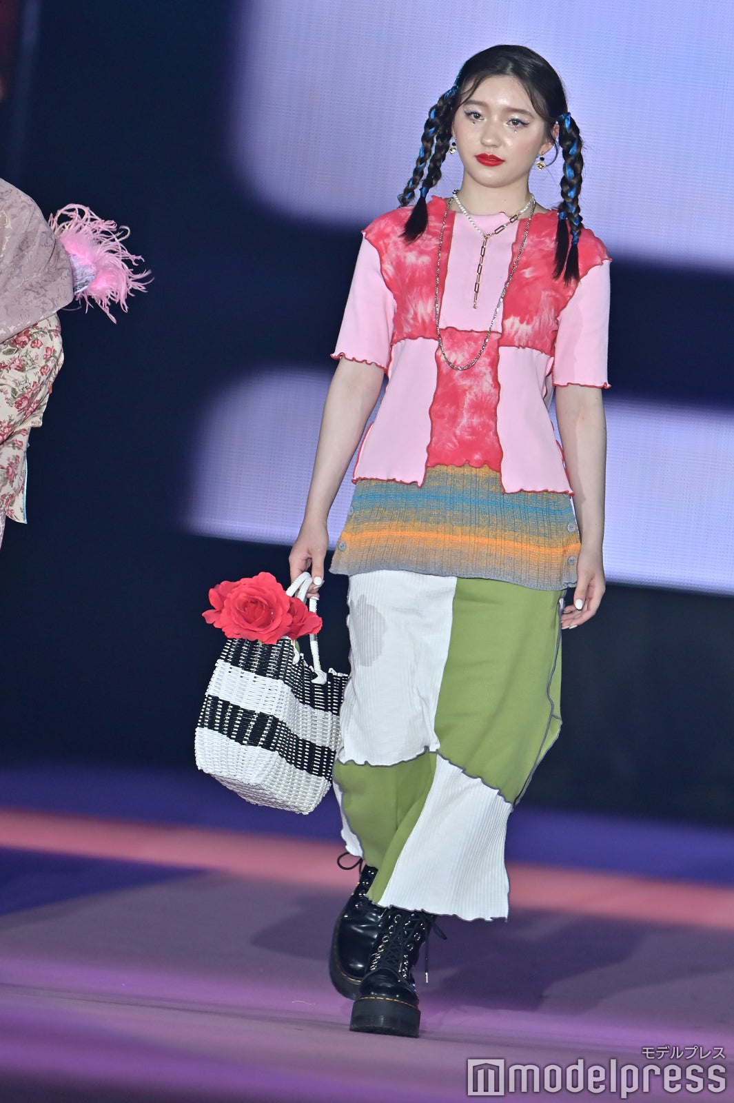 （C）モデルプレス