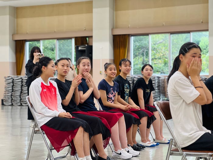 「TGC KITAKYUSHU 2024」折尾愛真高等学校 ダンス部・新体操部へのサプライズ発表(C)CREATEs presents TGC 北九州 2024