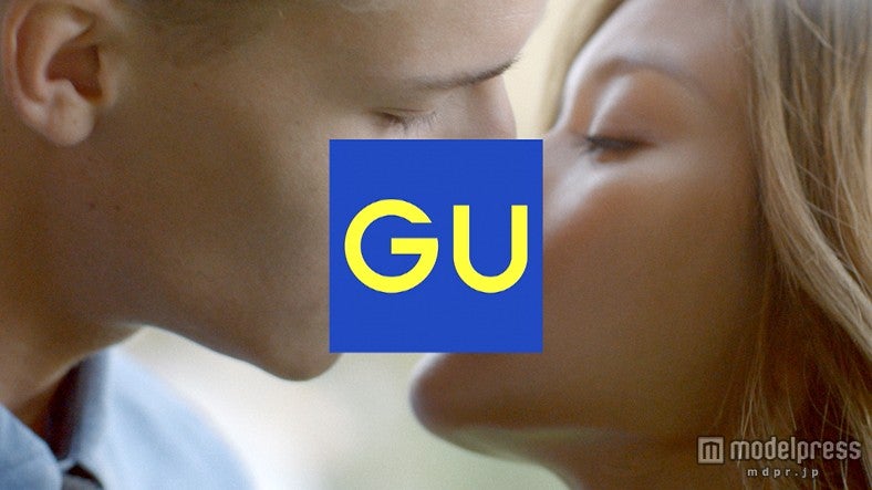 ローラ、“キス”シーンを初披露？