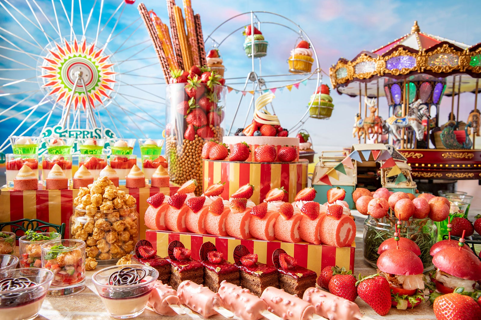 ストロベリー・カーニバル・スイーツビュッフェ／画像提供：コンラッド東京