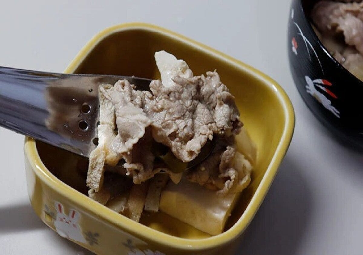 ダイソー　盛り付け穴あきレンゲスプーン　使用例