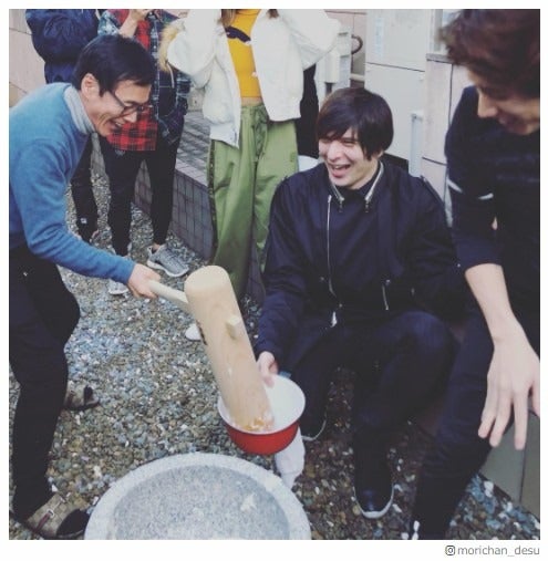 ローラ、城田優、ベッキー、三浦翔平ら集結　ワンオクTakaが豪華すぎる森進一家新年会を報告