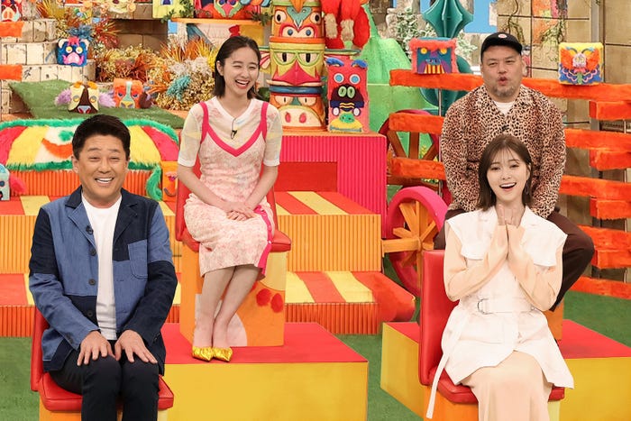 (上段左から)堀田真由、くっきー!(下段左から)坂上忍、白石麻衣(C)フジテレビ