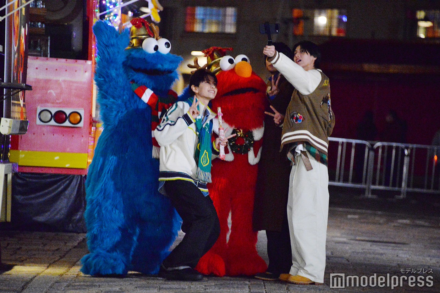 （右から）阿久根温世、北村匠海、竹野世梛（C）モデルプレス