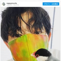 瑛太、妻・木村カエラ手製のマスク姿を公開