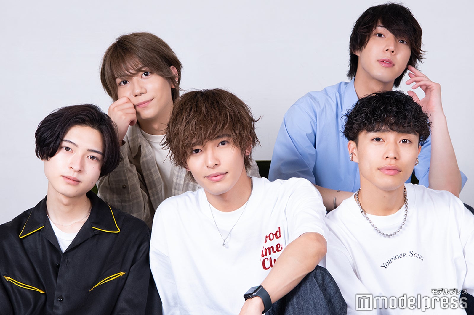 真夜中の12時／（左上から時計回り）馬場健太、目黒耕平、齋藤天晴、相馬理、新納直 （C）モデルプレス