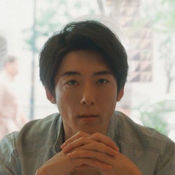 高橋一生“未知なる世界”を体感 見た目とのギャップに笑顔