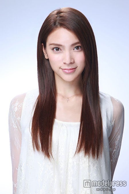 秋元才加、盲目の女性を熱演　本人コメント到着