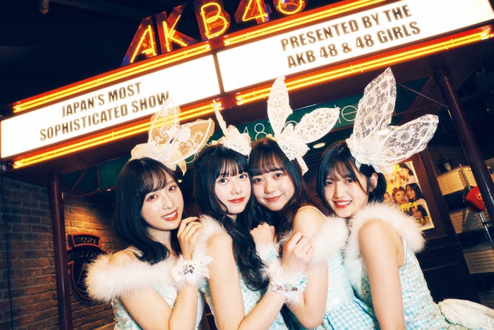 小栗有以、千葉恵里、大盛真歩、村山彩希(画像提供:小学館)