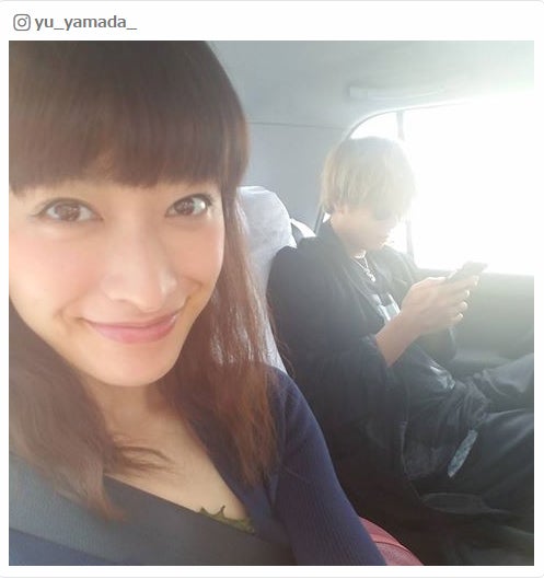山田優 弟 親太朗と あるところへ 仲良しプライベートに反響 モデルプレス 山田優 弟 親太朗と あるところへ 仲良しプライベートに反響 モデルプレス