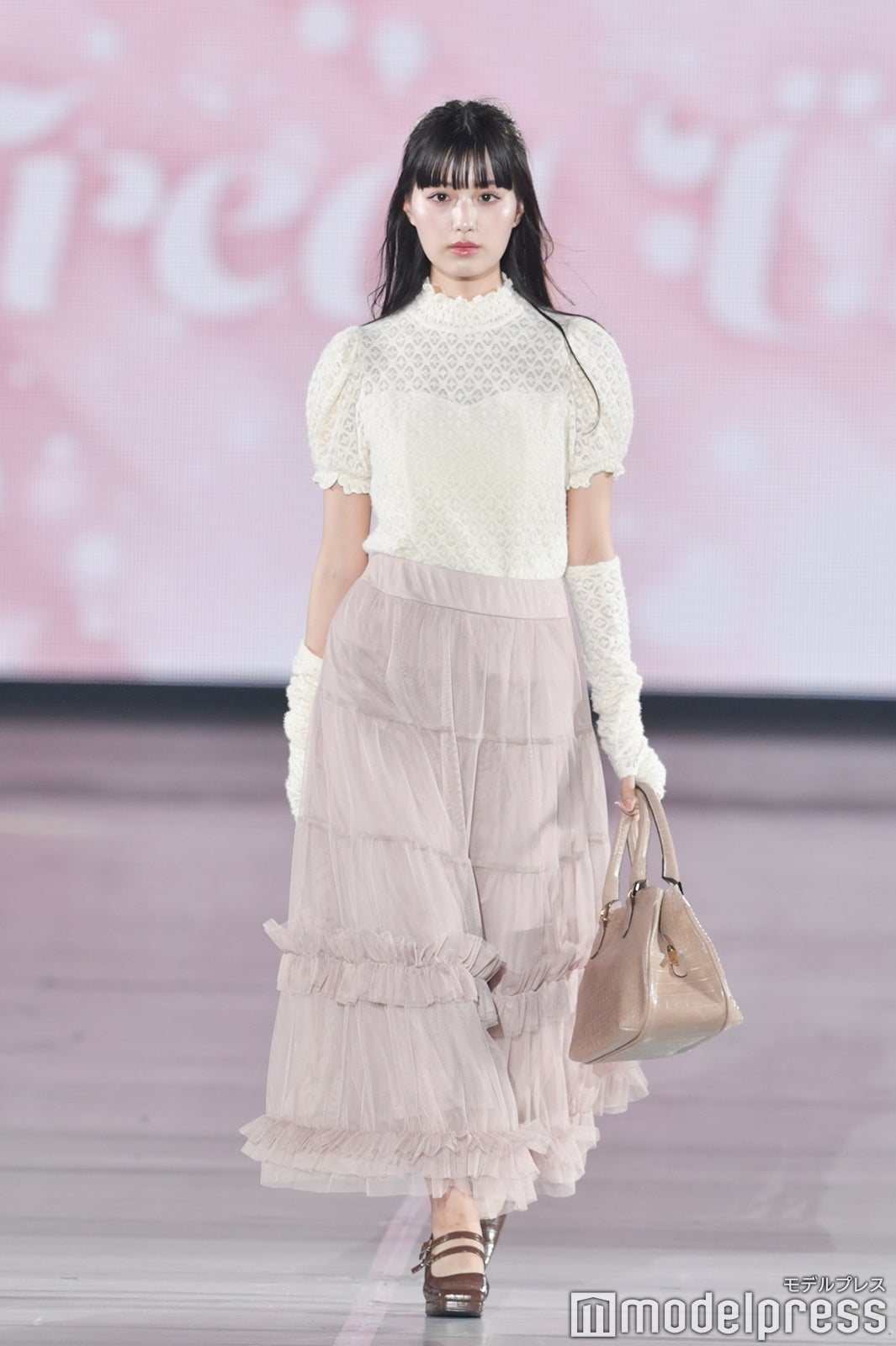 鶴嶋乃愛（C）モデルプレス