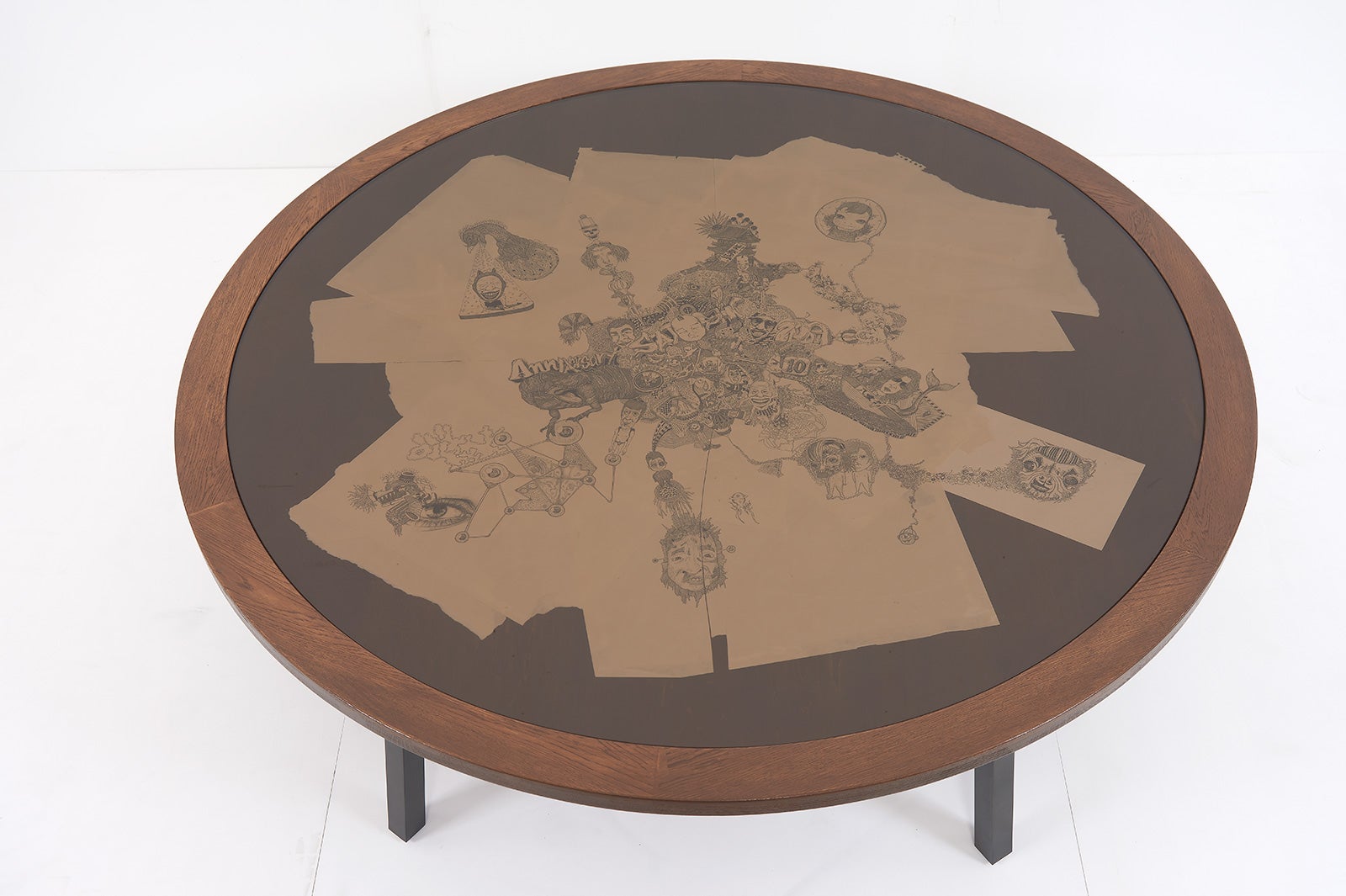 ちゃぶ台（FS II）（C）FREESTYLE 2020 SATOSHI OHNO EXHIBITION