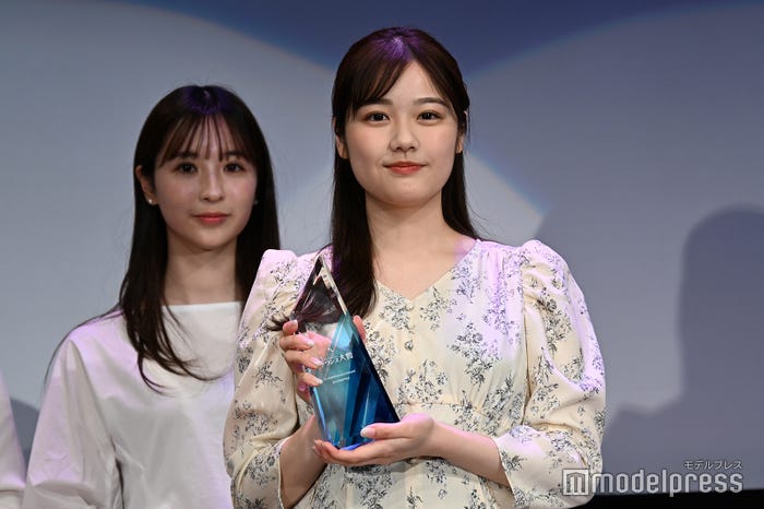 峯本奈津さん(C)モデルプレス