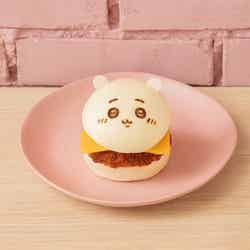 ちいかわコロッケバーガー税込590円(C)nagano / chiikawa committee