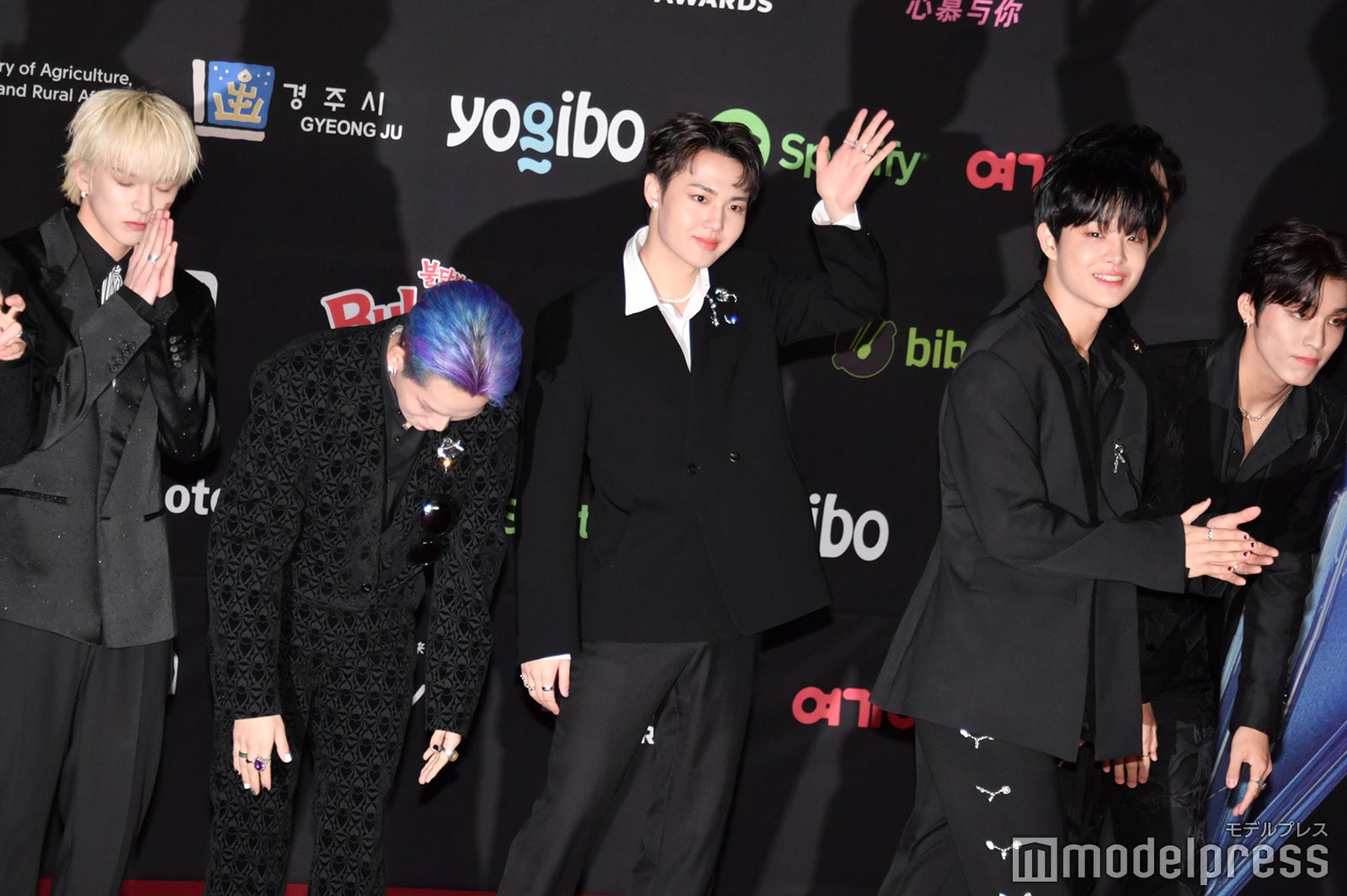 （C）モデルプレス