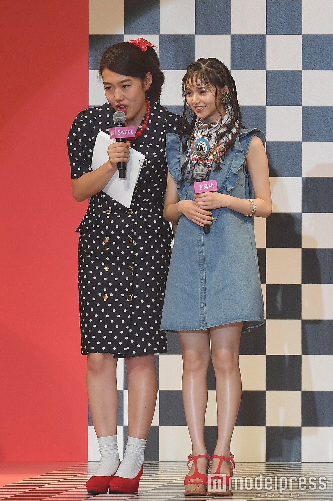横澤夏子、齋藤飛鳥（C）モデルプレス