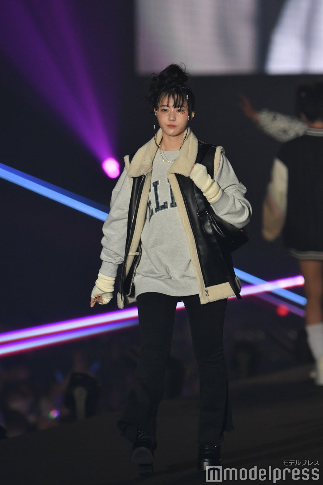 （C）モデルプレス