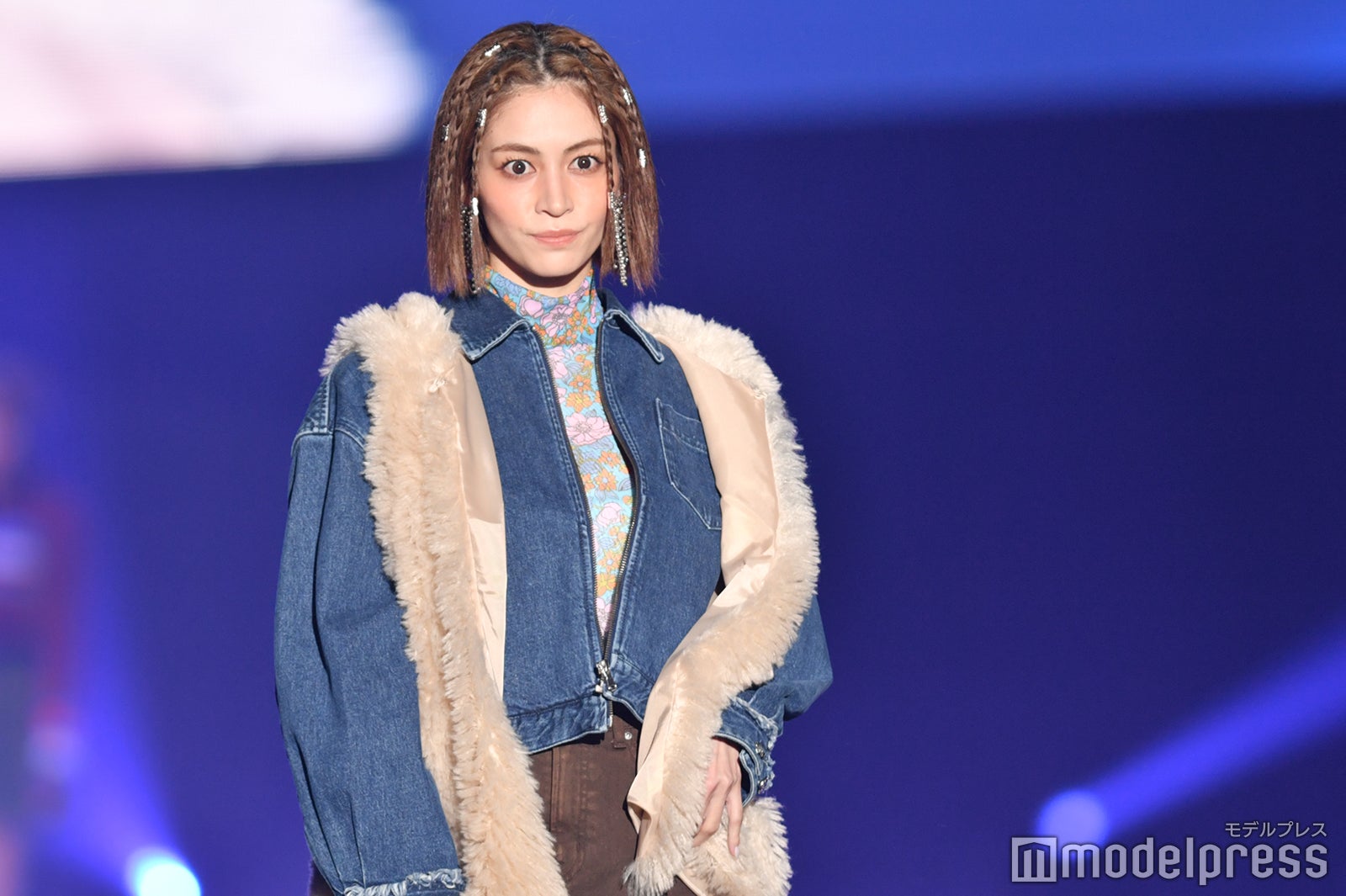 （C）モデルプレス