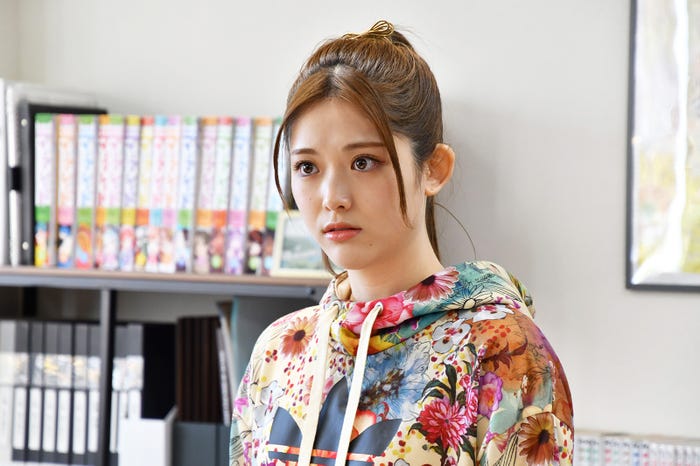 松村沙友理/「愛しい嘘~優しい闇~」より(C)テレビ朝日