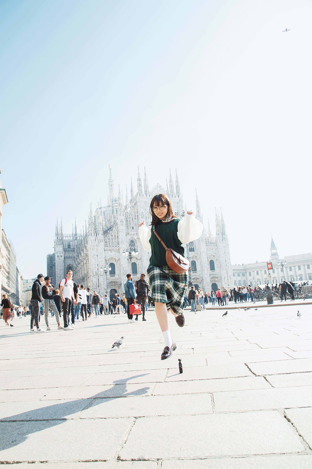 楽天ブックス限定裏表紙／乃木坂46与田祐希2nd写真集「無口な時間」　撮影：菊地泰久（光文社刊）