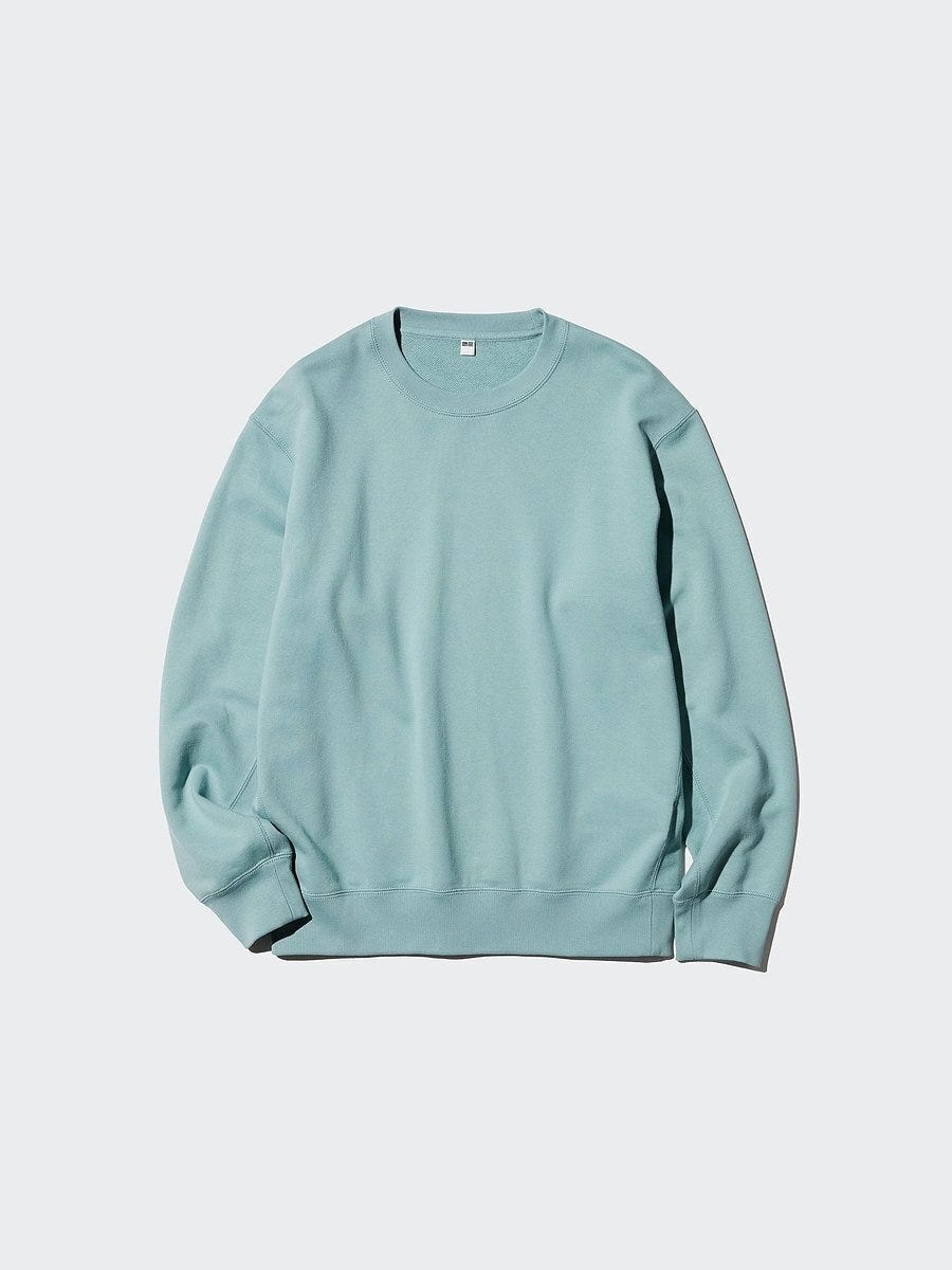 ユニクロのスウェットシャツ