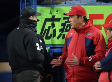 【解説】広島痛恨の逆転サヨナラ負け ラストプレー巡り新井監督が審判団に確認 審判説明「リクエストはしていない」