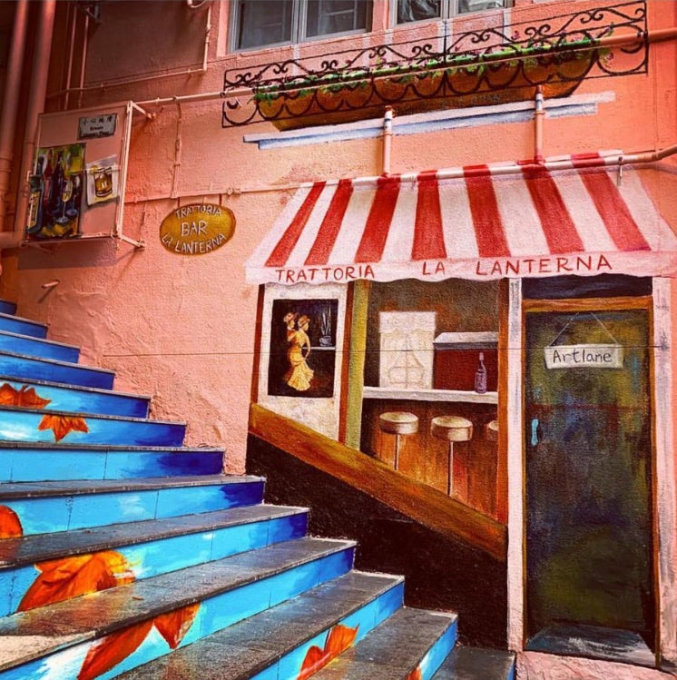 街中がフォトスポット（提供写真）