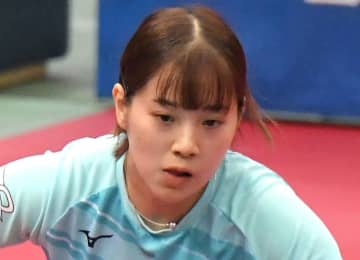 「ユニ姿とのギャップがすごい！」卓球女子、長﨑美柚のデニムコーデに驚きの声続々「モデルさんみたい」「綺麗すぎ」