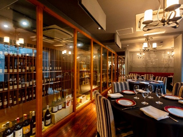 carousel_59f083f7b8e51c3e14770bc05c9c1f6