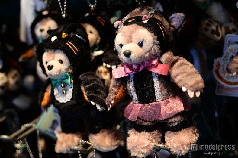 ダッフィーぬいぐるみバッジ各￥1800