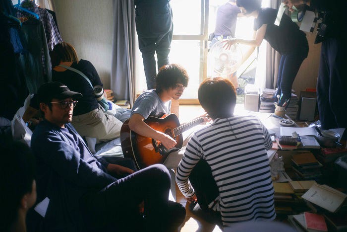 横浜流星/撮影中の様子(提供写真)