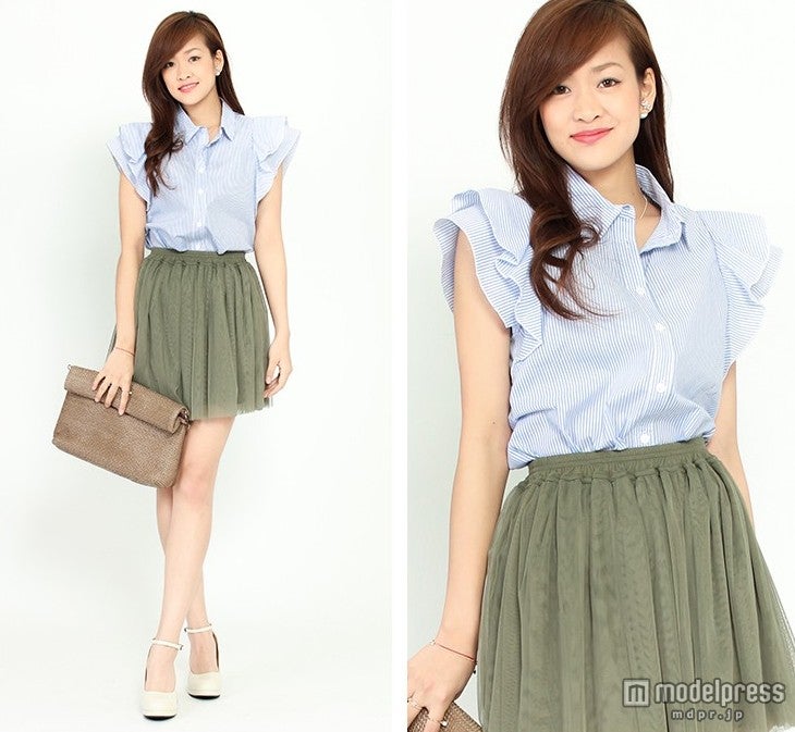 ラッフル袖ストライプロードブラウス「salus」2,490円（税込）