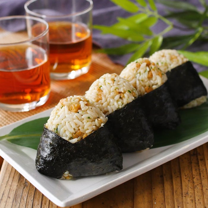 悪魔的おいしさ 天むす風おにぎり モデルプレス