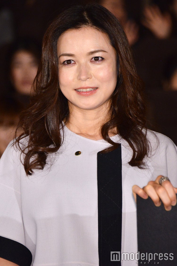 画像14 16 菅野美穂 松嶋菜々子と16年ぶり共演に感極まる 胸に顔を埋めたいくらい モデルプレス