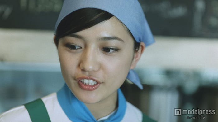 川口春奈/「デリ」篇その2