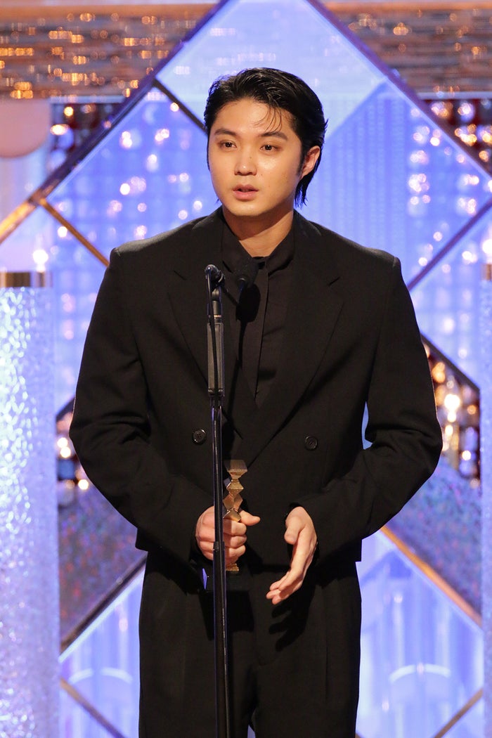磯村勇斗、最優秀助演男優賞受賞 神木隆之介と直前まで「ずっとベタベタしてた」＜第47回日本アカデミー賞＞
