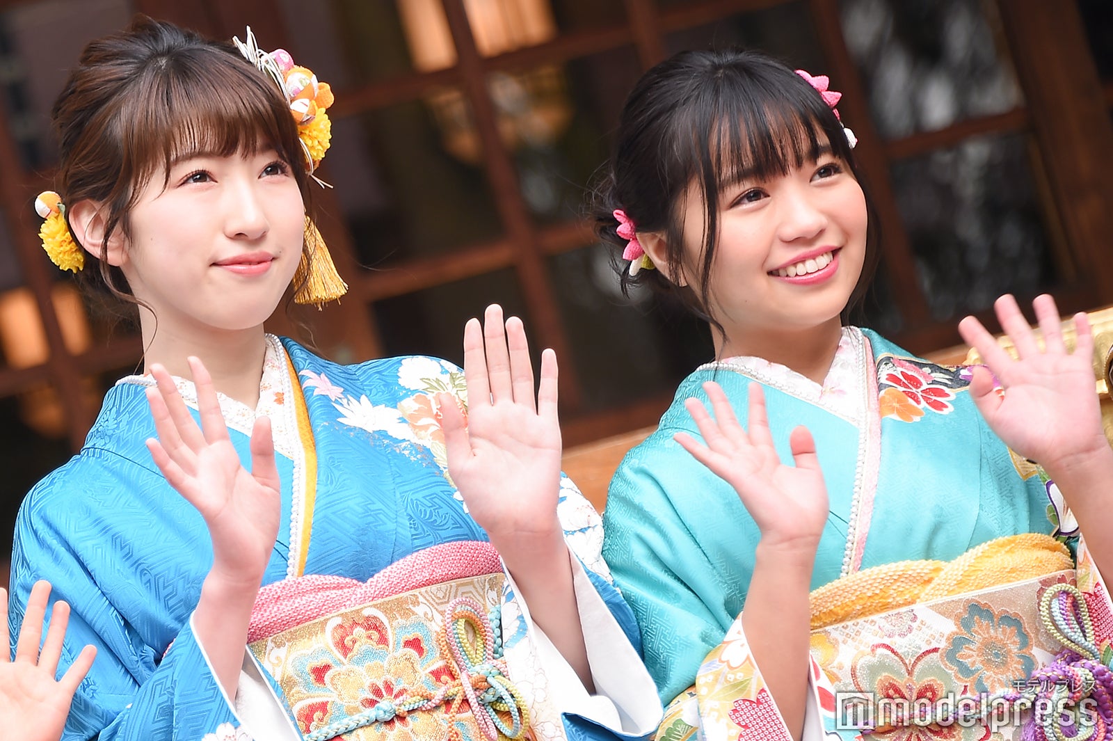 日比美思、大原優乃 （C）モデルプレス