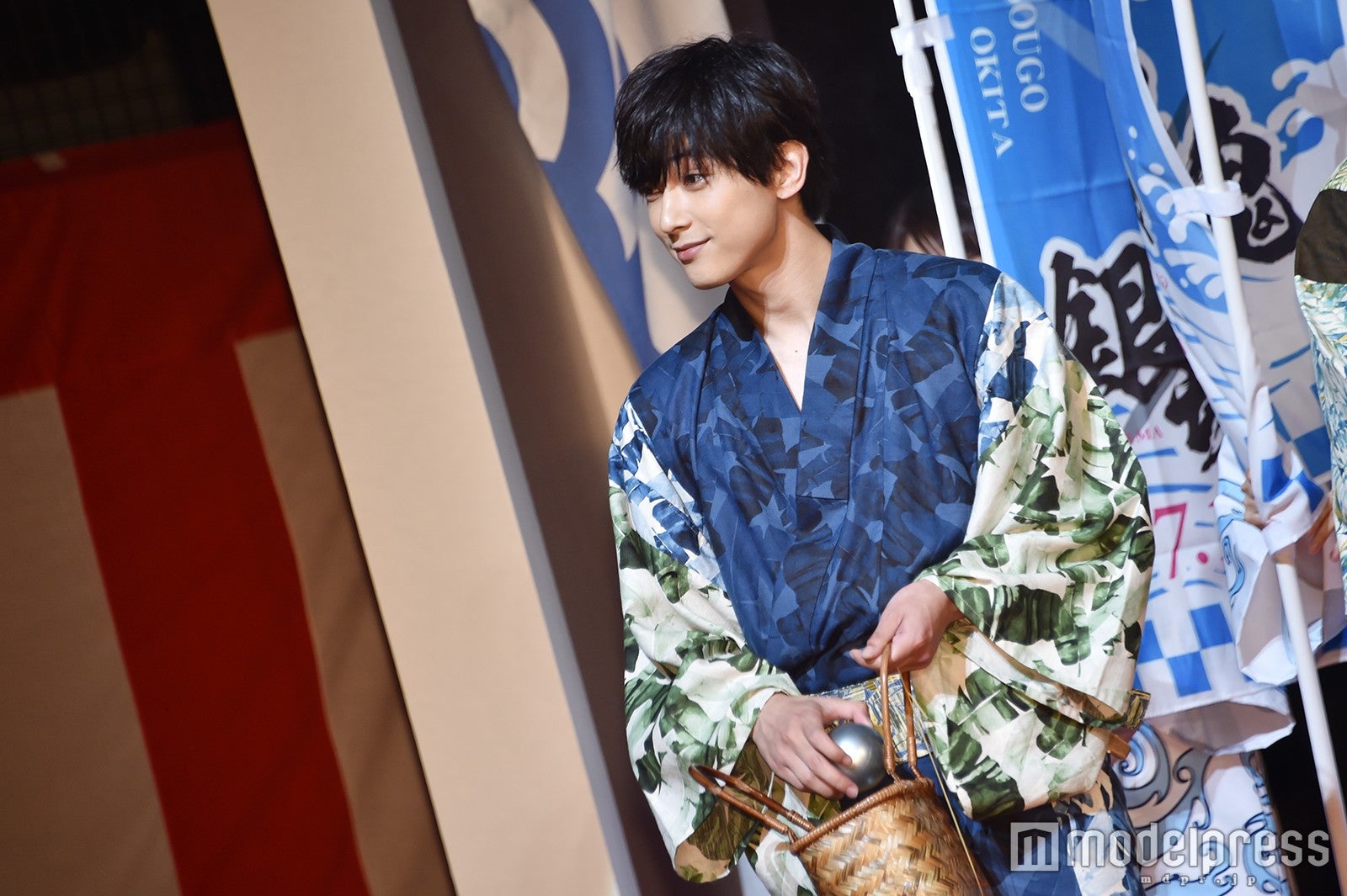 （C）モデルプレス