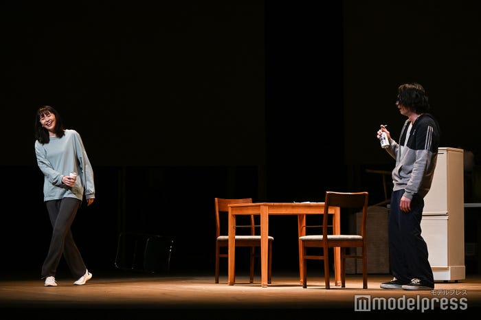 長澤まさみ、森山未來「Bunkamura Production 2025『おどる夫婦』」ゲネプロより(C)モデルプレス