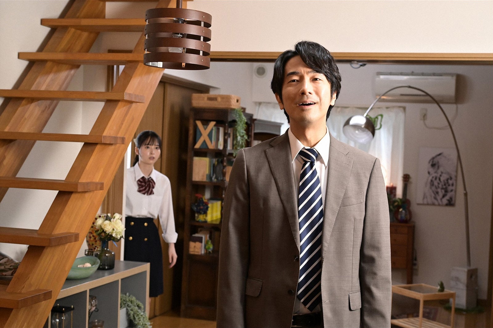 飯沼愛、眞島秀和  （C）「パパとムスメの7日間」製作委員会