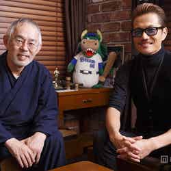 スタジオジブリのプロデューサー･鈴木敏夫氏（左）と対談したEXILE・ATSUSHI（右）